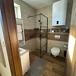 Nyeki Feszek Apartmanhaz Апартаменты *