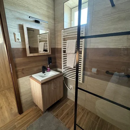 Nyeki Feszek Apartmanhaz Lejlighed