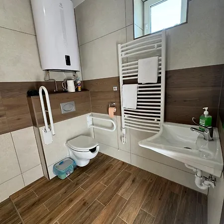 Nyeki Feszek Apartmanhaz شقة Kapolnasnyek