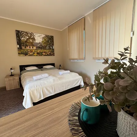 Nyeki Feszek Apartmanhaz Kapolnasnyek