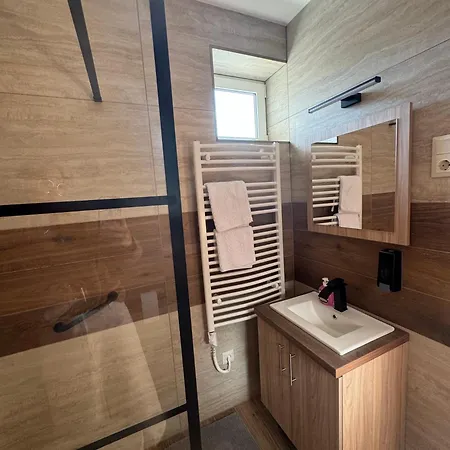 Nyeki Feszek Apartmanhaz Lejlighed Kapolnasnyek