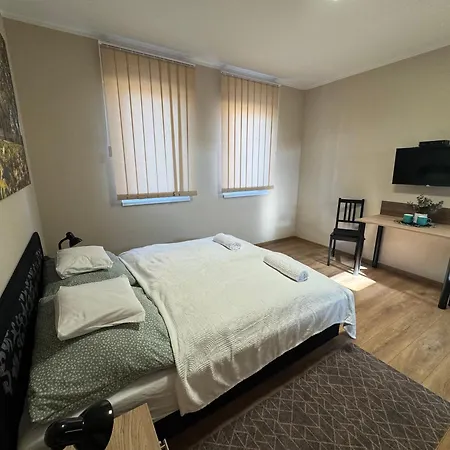 Nyeki Feszek Apartmanhaz Kapolnasnyek