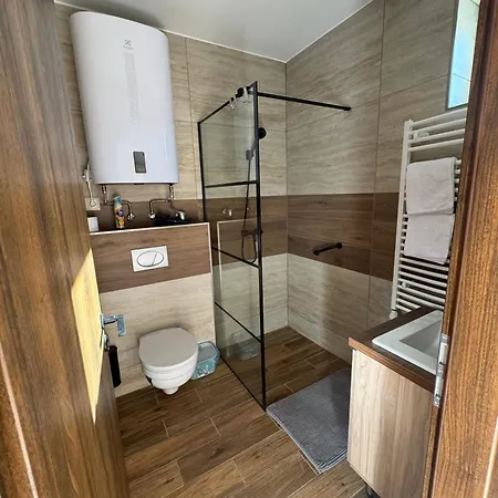 Nyeki Feszek Apartmanhaz شقة